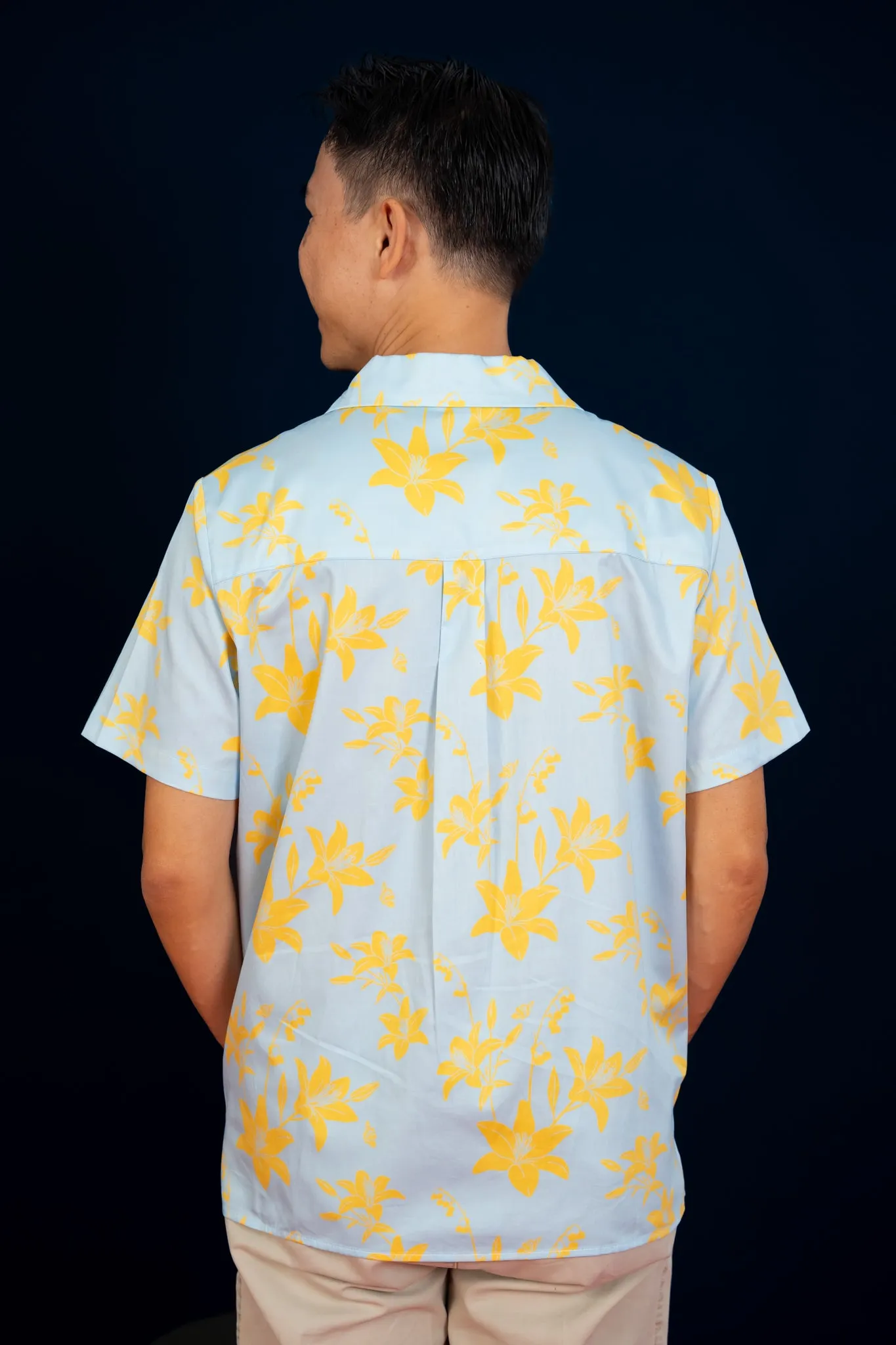 Men's Hawaiian Shirt - Lily Valley