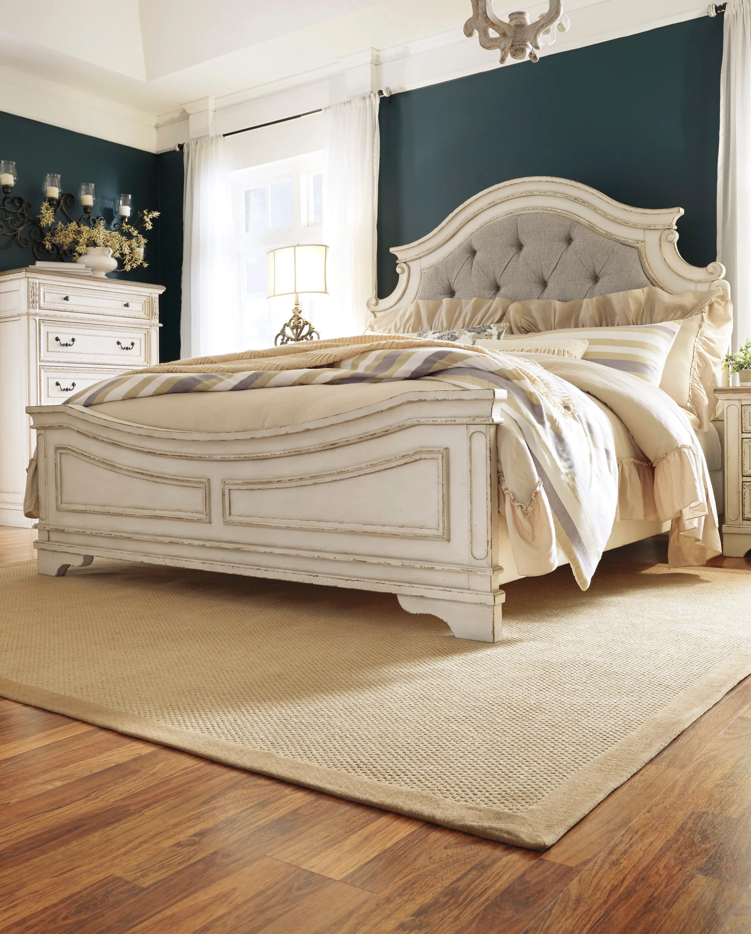 Realyn Chipped White Upholstered Panel Bedroom Set